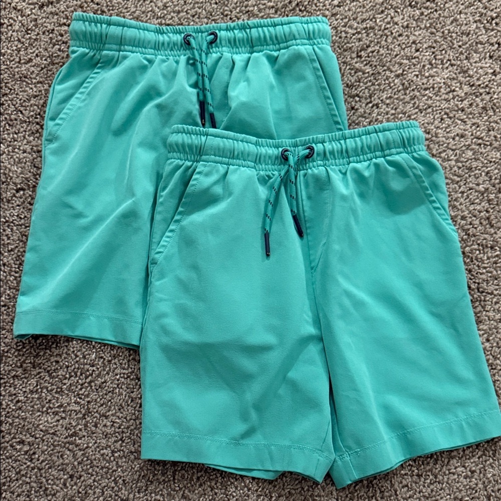 Vineyard Vine Performance Youth Boy Shorts Size 6/7 (set of 2)